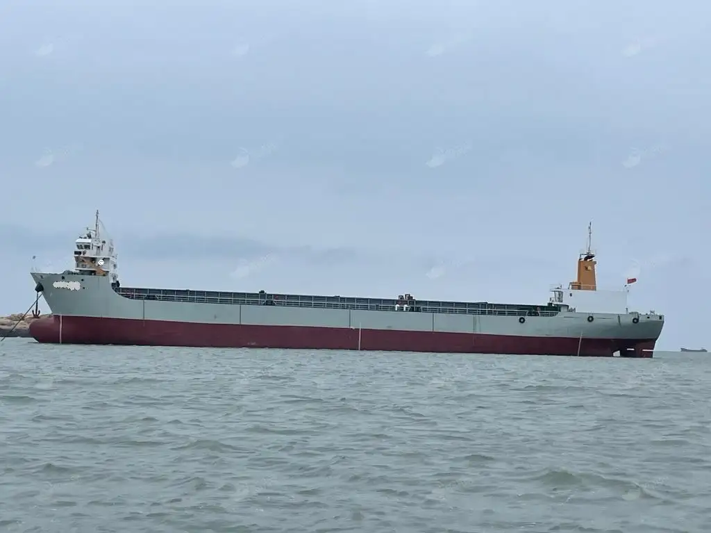 Container ship for sale