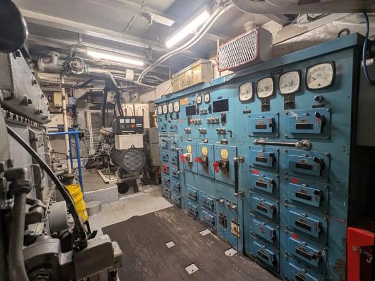 Survey vessel for sale