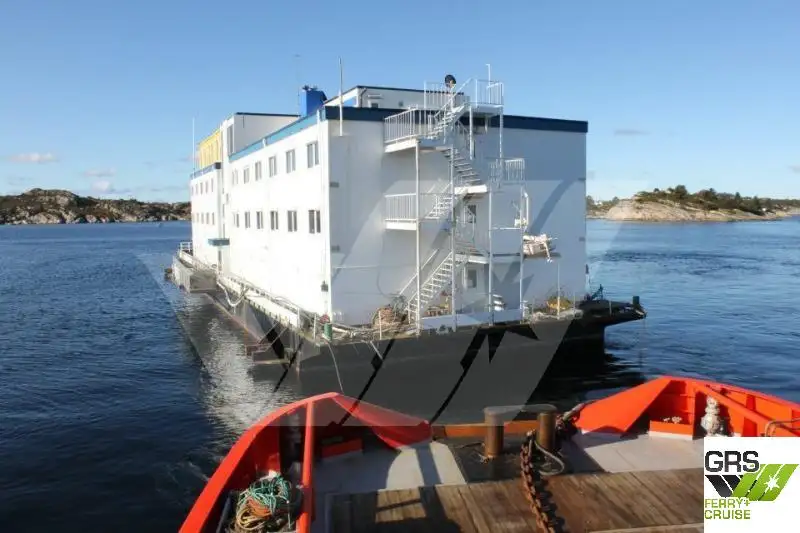 Accommodation barge for sale