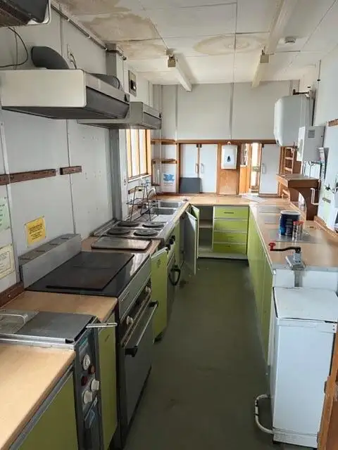 Accommodation barge for sale