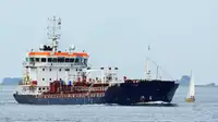 Oil/Chemical tanker for sale