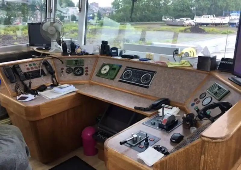 Bulk carrier for sale