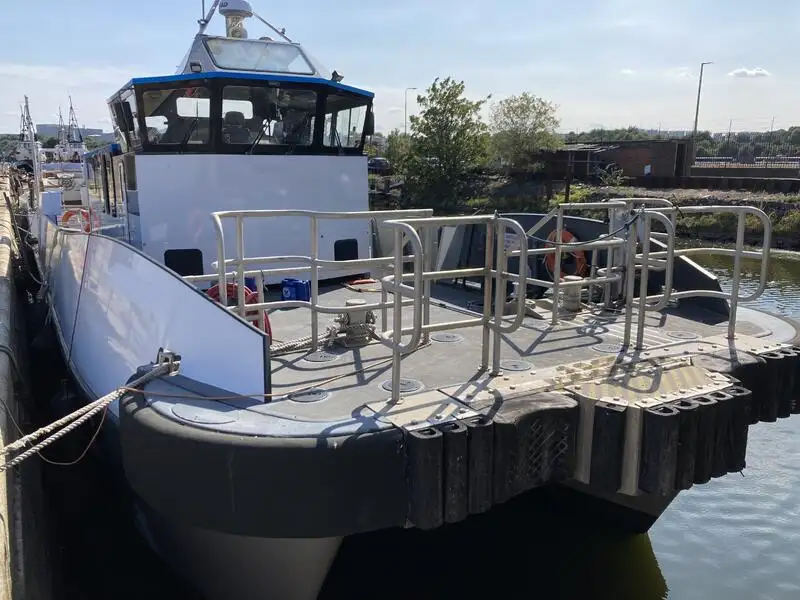 Container ship for sale