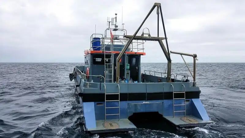 Container ship for sale