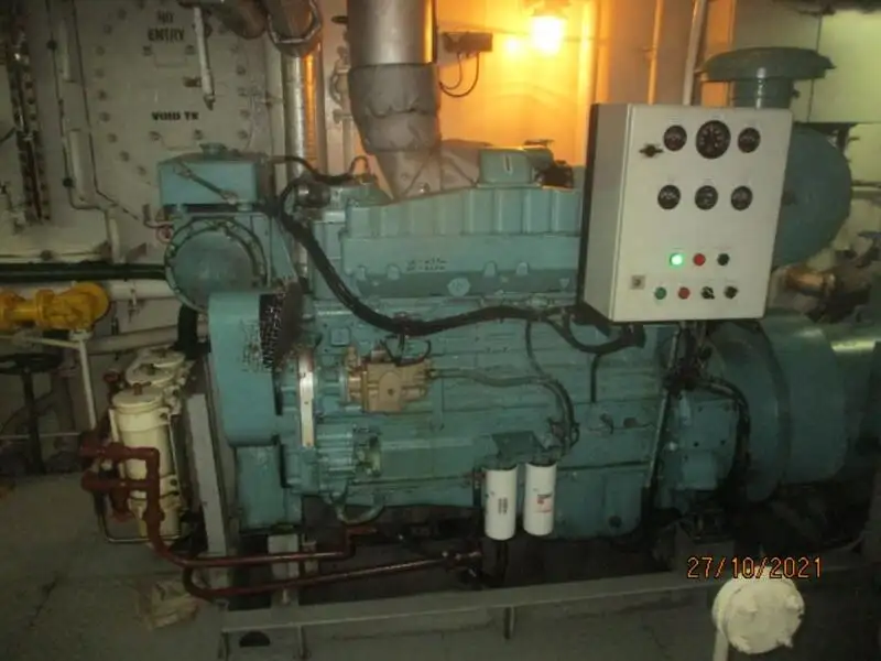 Reefer ship for sale