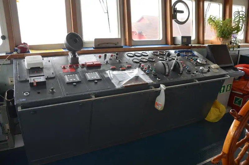 Platform supply vessel (PSV) for sale