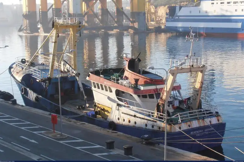 Container ship for sale