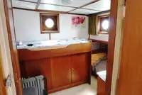 Crane vessel for sale