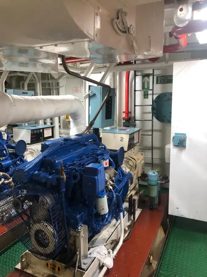 Oil/Chemical tanker for sale