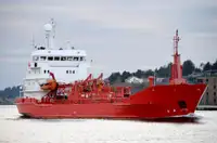 Oil/Chemical tanker for sale