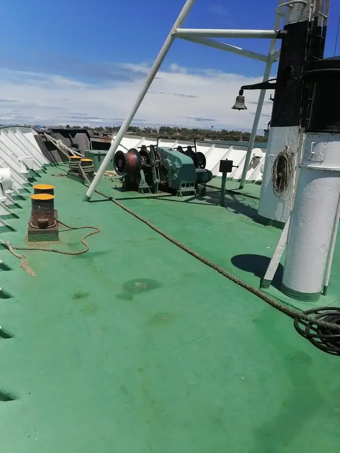 Oil/Chemical tanker for sale