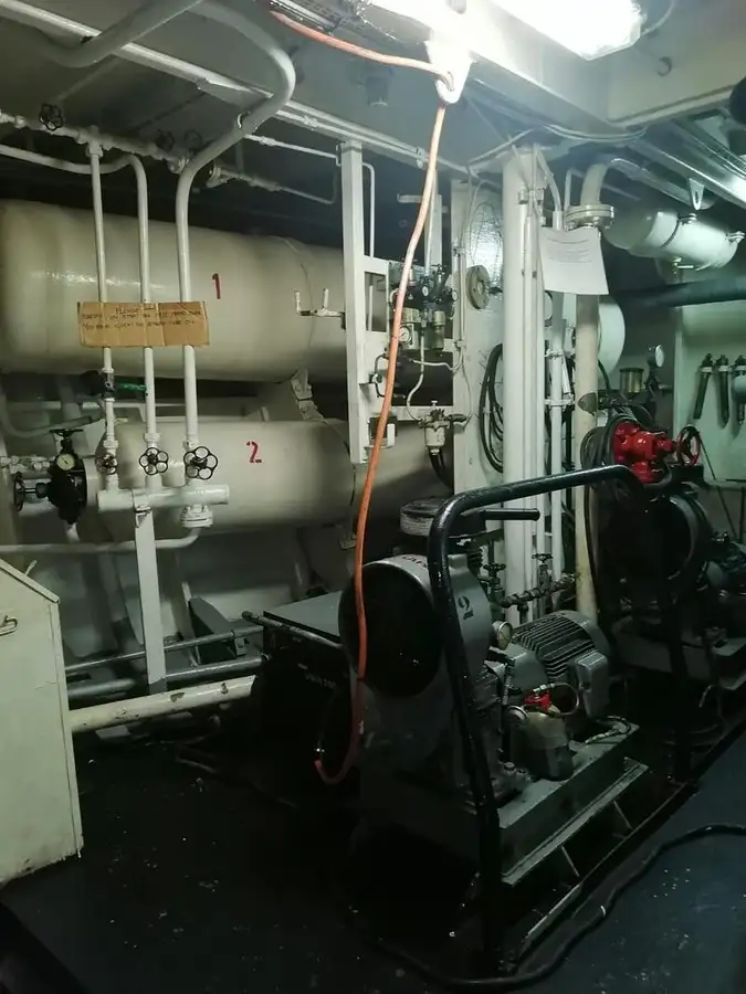 Oil/Chemical tanker for sale