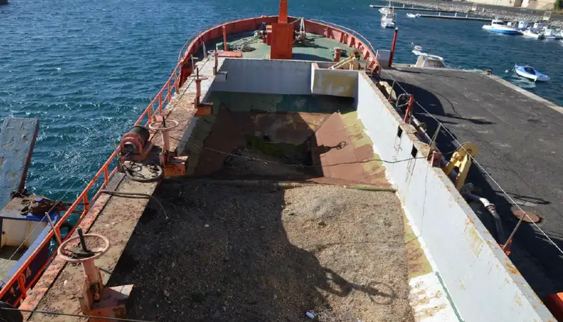 Container ship for sale