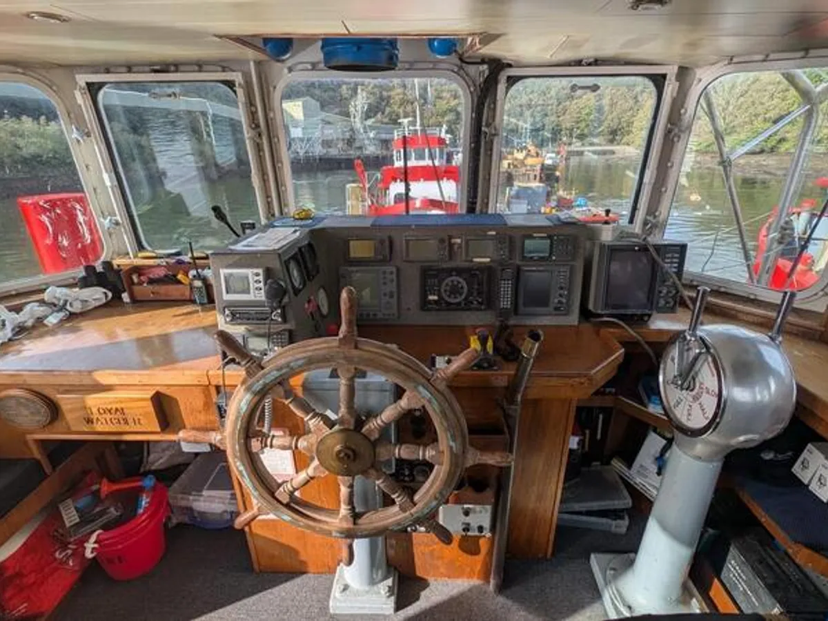 Survey vessel for sale