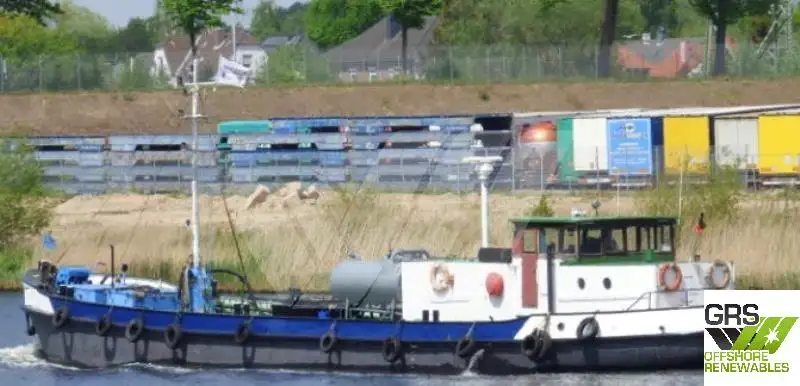 Oil/Chemical tanker for sale