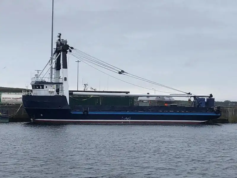 Reefer ship for sale
