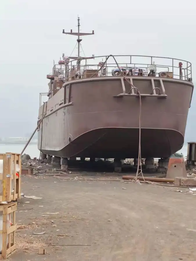 Oil/Chemical tanker for sale
