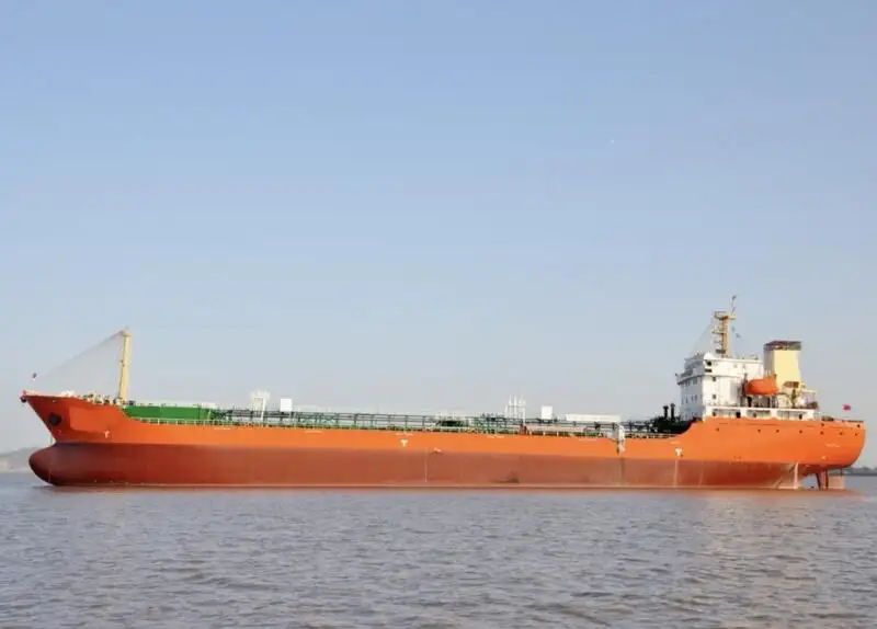 Oil/Chemical tanker for sale