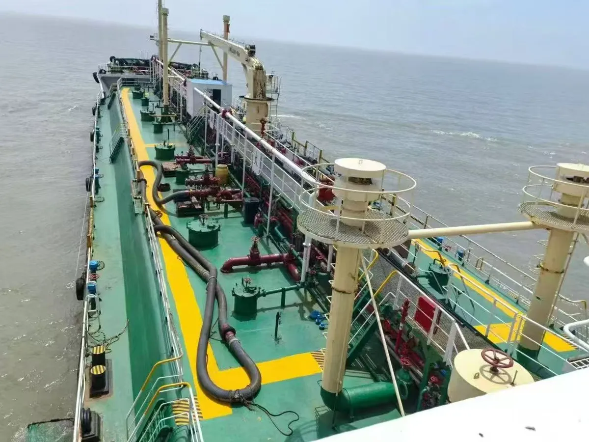 Oil/Chemical tanker for sale