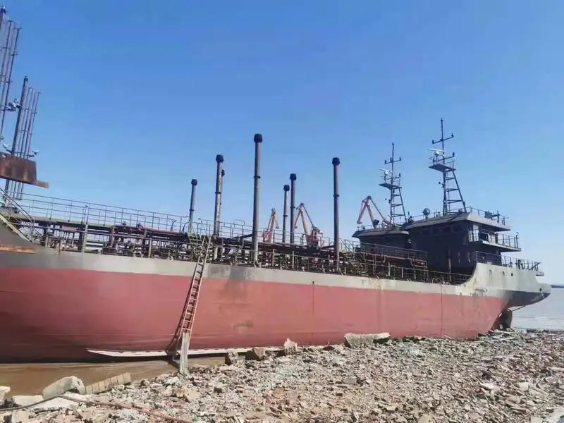 Oil/Chemical tanker for sale
