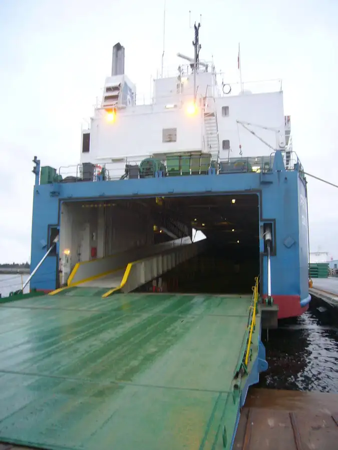 Oil/Chemical tanker for sale