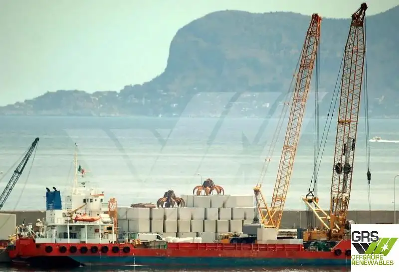 Dredger for sale