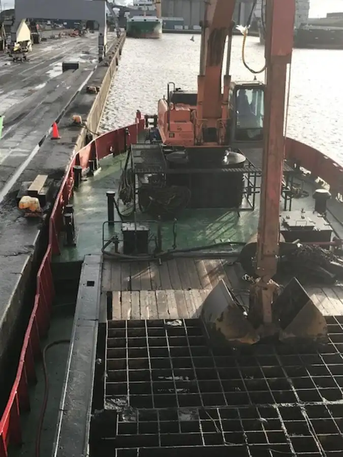 Dredger for sale