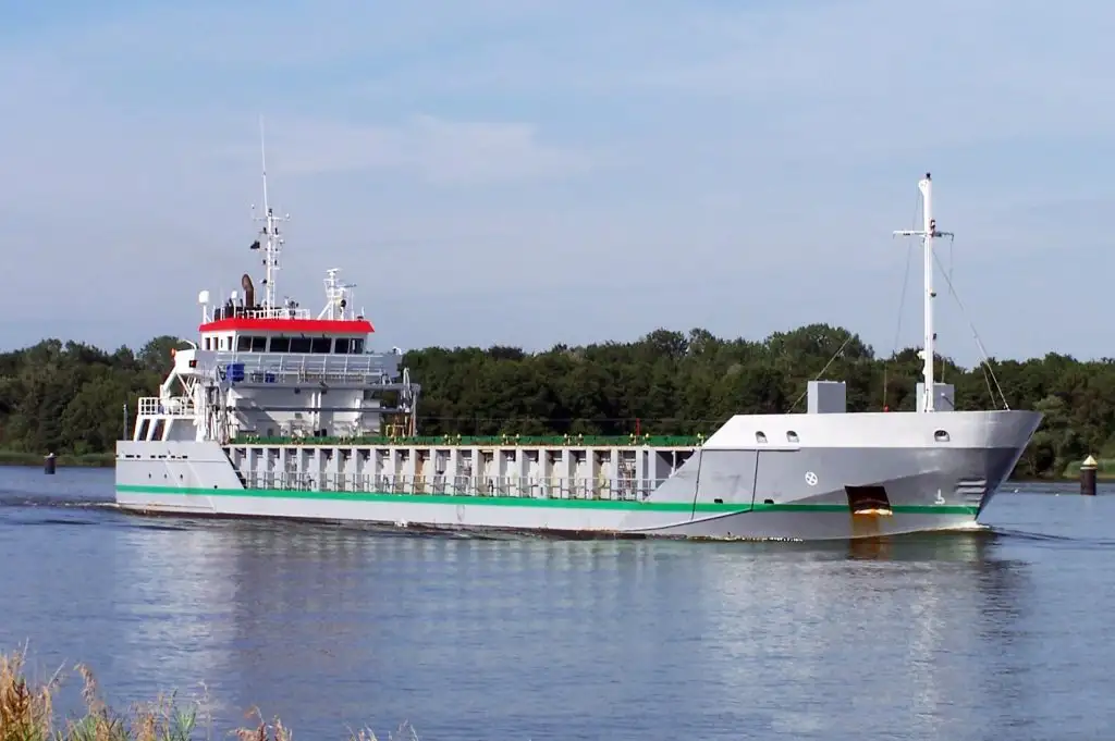 Bulk carrier for sale