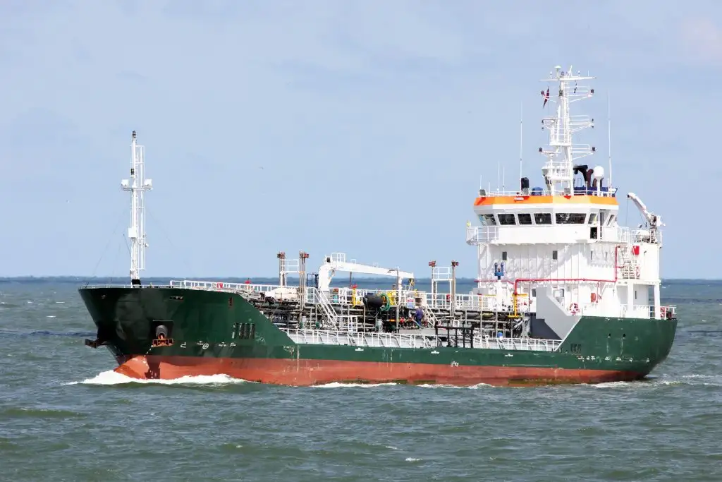Oil/Chemical tanker for sale