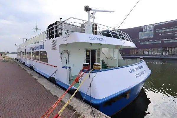 Cruise ship for sale