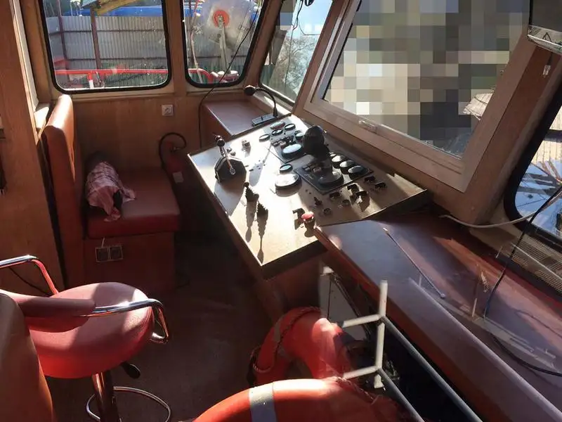 Container ship for sale