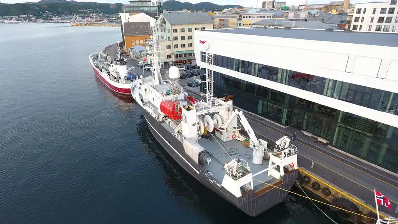 Container ship for sale