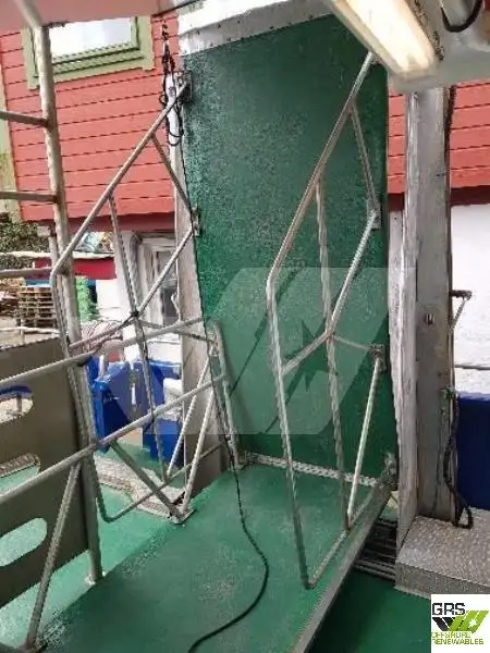 Accommodation barge for sale