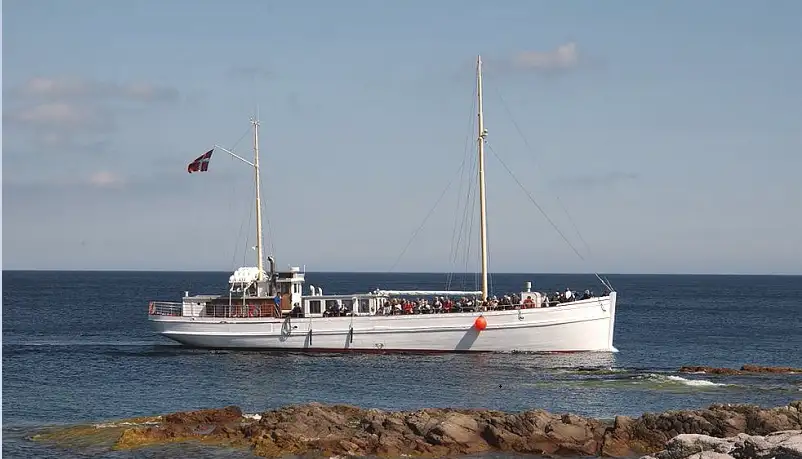 Cruise ship for sale