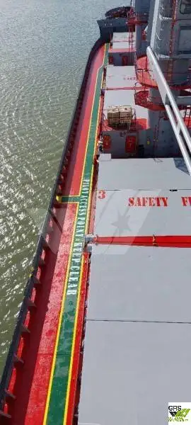 Bulk carrier for sale