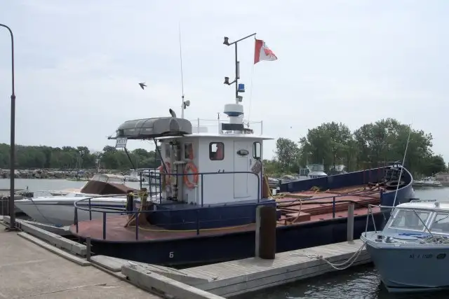 Oil/Chemical tanker for sale