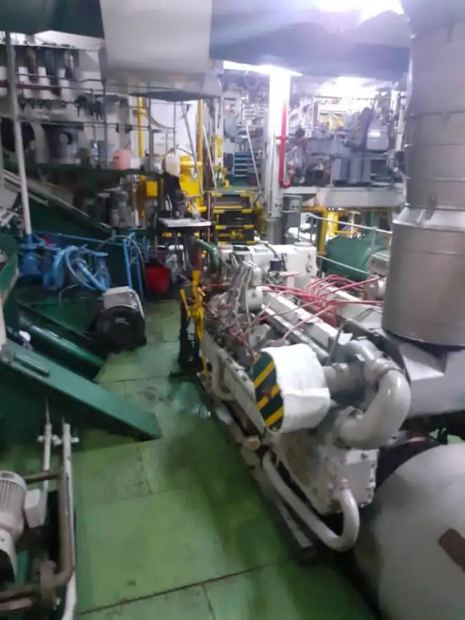 Bulk carrier for sale