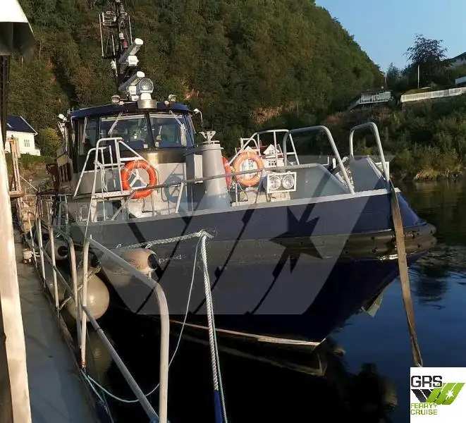 Accommodation barge for sale