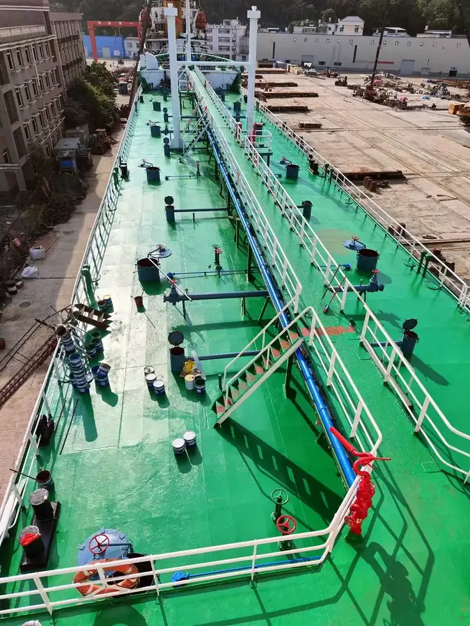 Oil/Chemical tanker for sale
