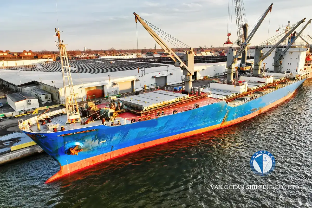 Reefer ship for sale