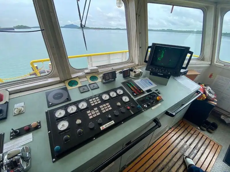 Reefer ship for sale