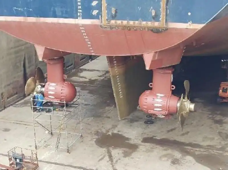 Oil/Chemical tanker for sale
