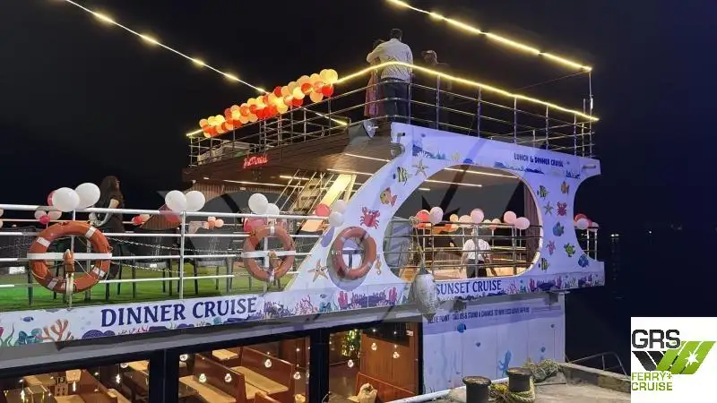 Restaurant vessel for sale