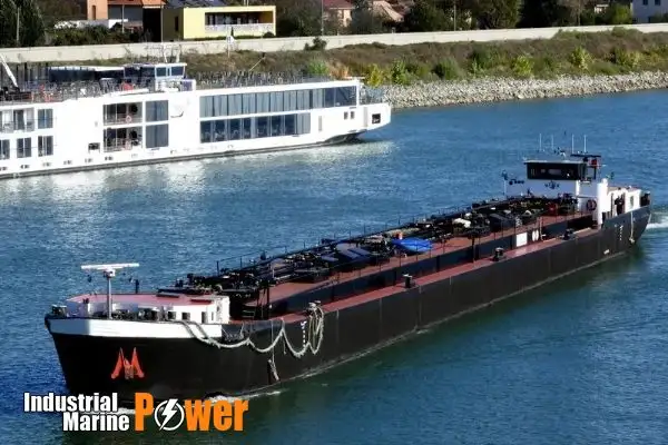Oil/Chemical tanker for sale