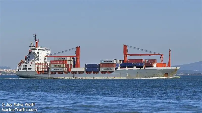 Reefer ship for sale
