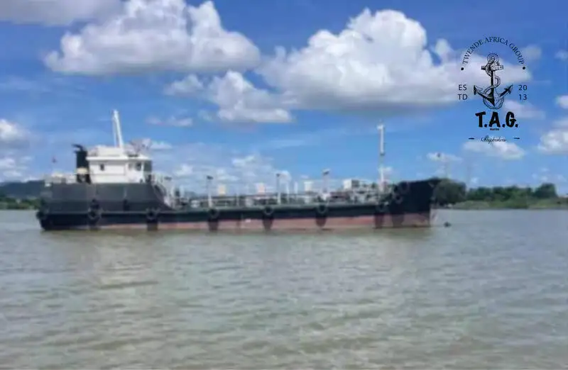 Oil/Chemical tanker for sale