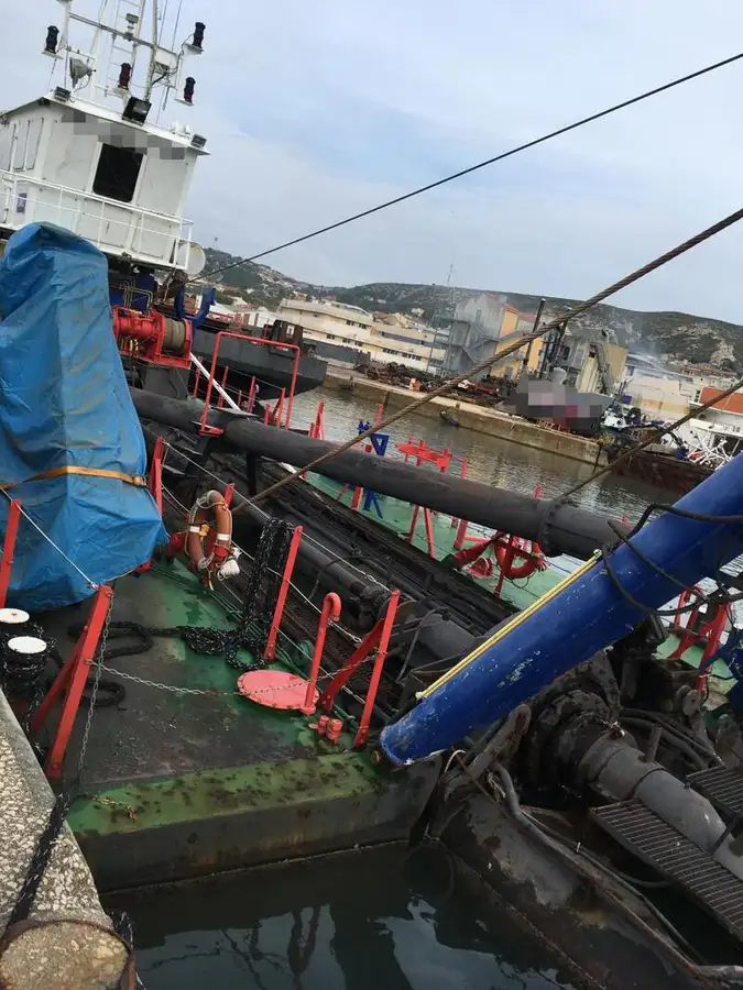 Dredger for sale